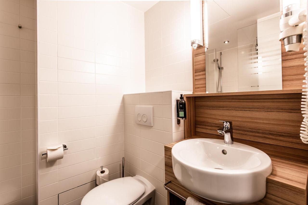 Premier Inn Hannover City University Buitenkant foto